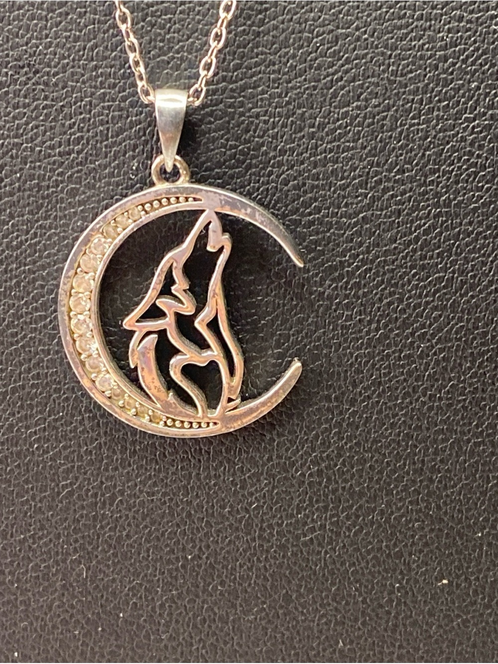 925 Wolf Howl Crescent Moon Pendant with diamonds Necklace - Silver 18”